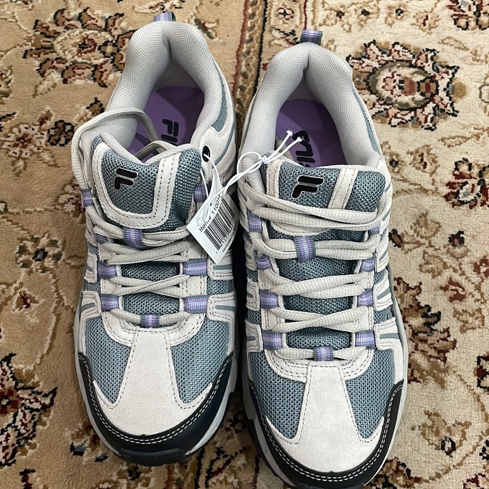 Fila Sneakers New!